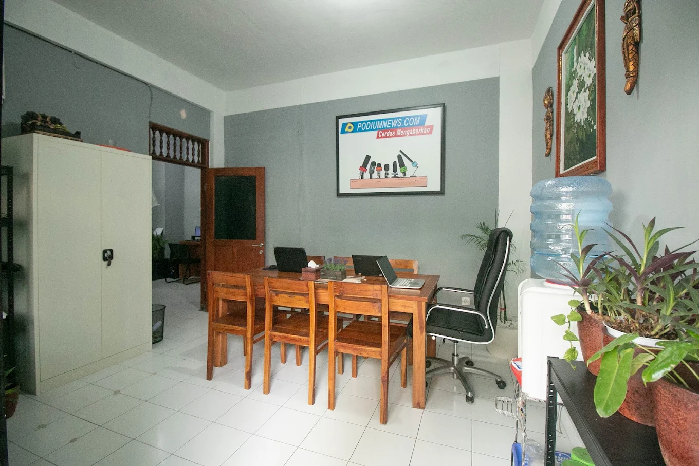 Kantor dan Tim Podium Ecosystem Bali